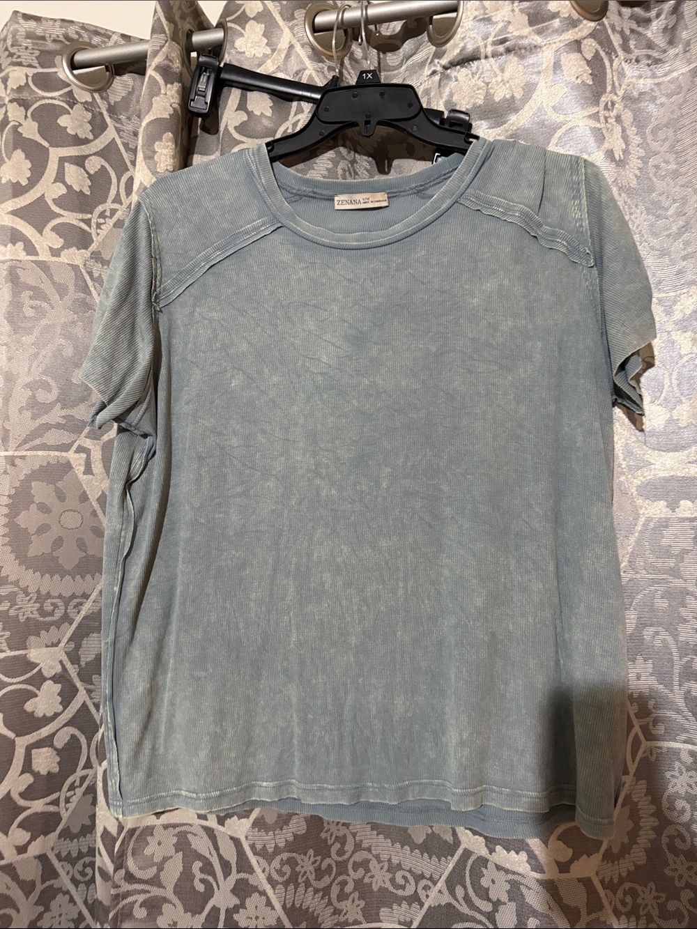 Zenana Outfitters Light Seafoam Green Short-Sleeve Tee